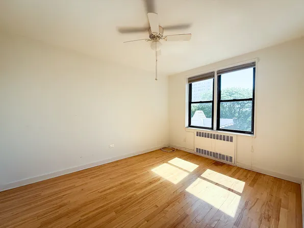 1119 Ocean Parkway image 11 of 13