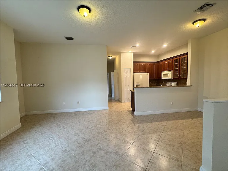 5819 Hampton Hills Blvd — Photo 11