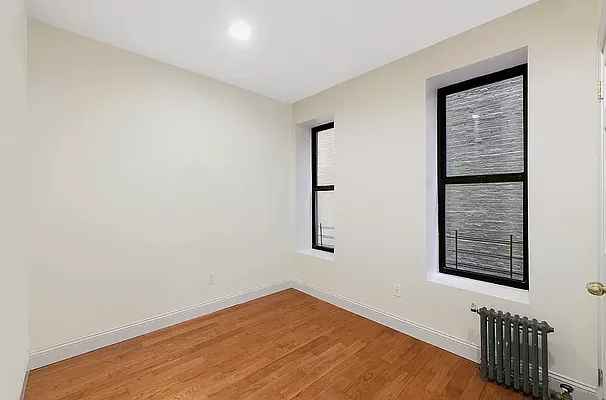 Rented by REAL New York | media 9