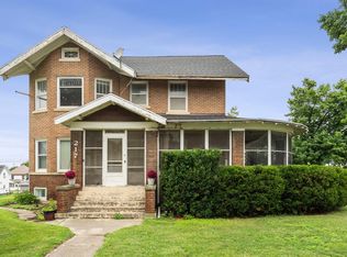217 2nd St, Gladbrook, IA 50635