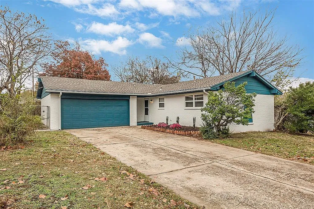 4 bed, 1755 sqft, $1,700 — Photo 1