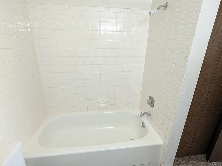 Southview Apartments — Photo 26