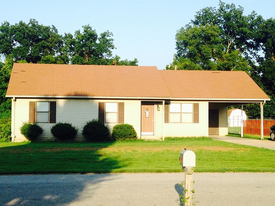 1st image of 200 Andrea Dr