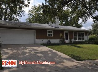 541 Capitol Beach Blvd, Lincoln, NE 68528
