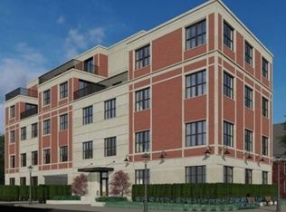 1675 Post Rd #403, Fairfield, CT 06824