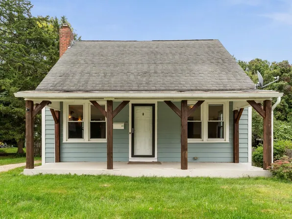 141 North Street, Winooski, VT 05404