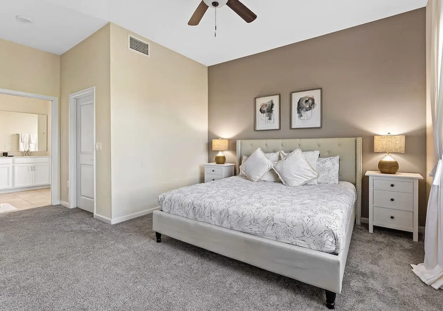 Amazing 2BR Apartment at Champions Gate — Photo 2