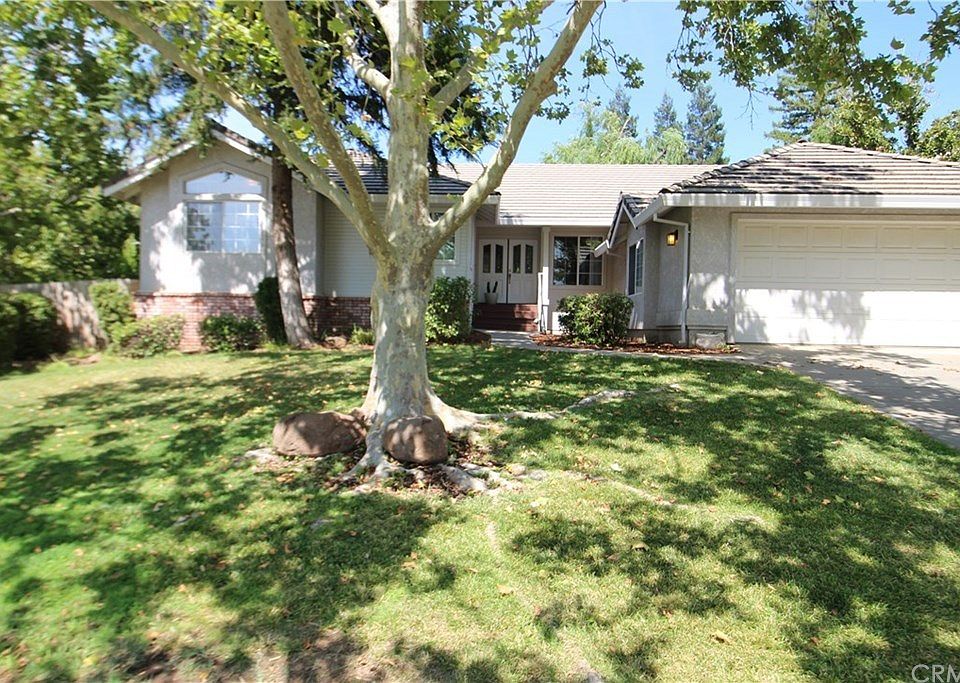 1st image of 379 Brookside Dr