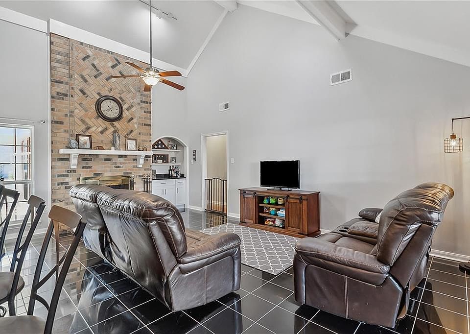 111 Oakmont Dr, Slidell, LA 70460 Zillow