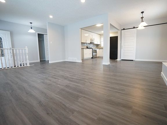 5th image of 2644 83rd St NW