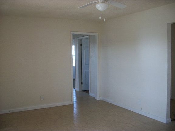 3rd image of 1501 Belmont St