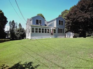 11 Durland Rd, Florida, NY 10921