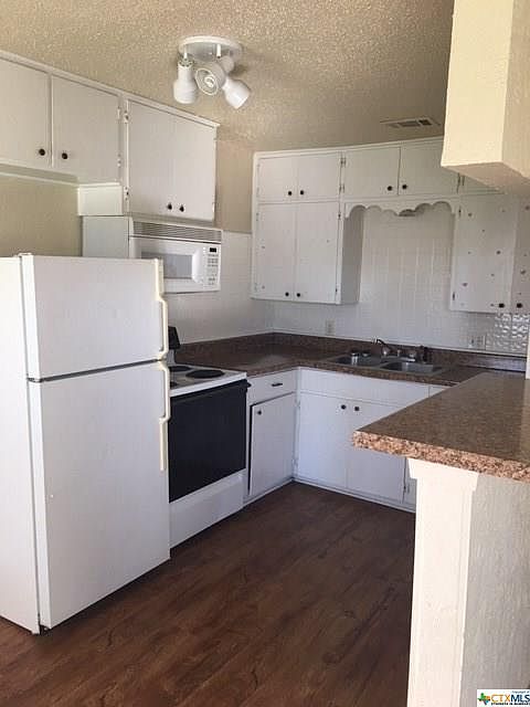 1st image of 1109 Attas Ave