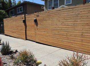 957 Hyperion Ave, Los Angeles, CA 90029