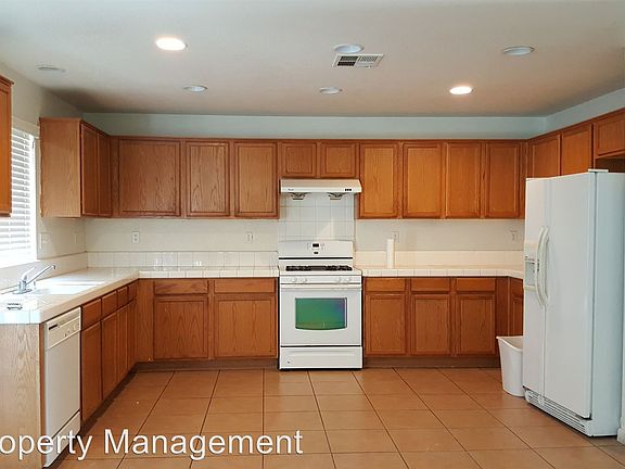 2nd image of 2631 Keyser Dr