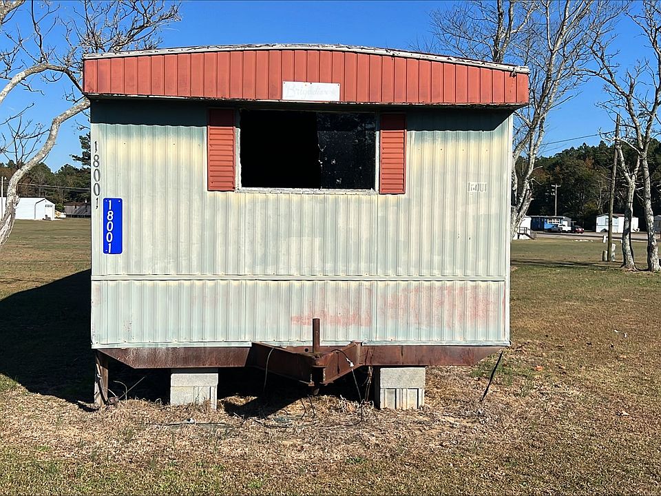 2nd image of 16800 Jessica Rd #18001