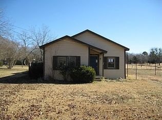 319 Eddy Ave, Joshua, TX 76058