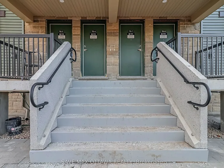 701 Glenroy Gilbert Dr #7 — Photo 2
