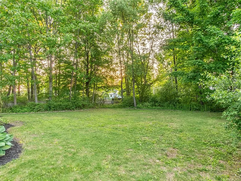 22000 Admirals Walk — Photo 23