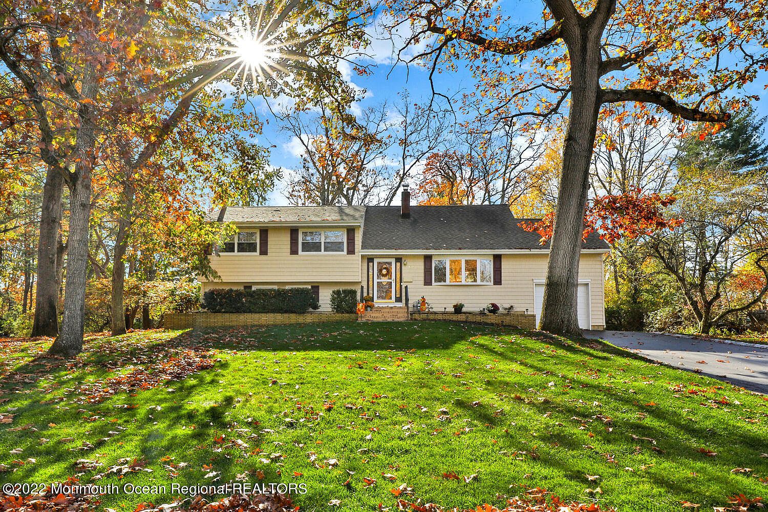 82 Glenwood Drive, Tinton Falls, NJ 07724 Zillow