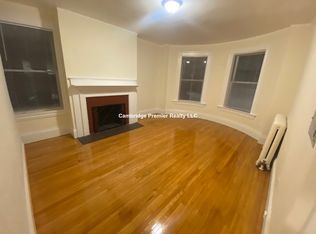 2 Ware St APT 401, Cambridge, MA 02138