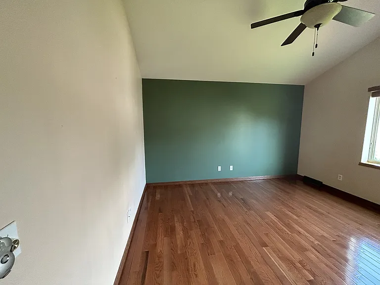 1425 Bellflower Ln — Photo 71