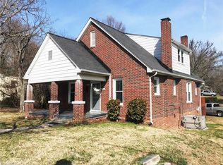 1500 Courtland Ave, Reidsville, NC 27320