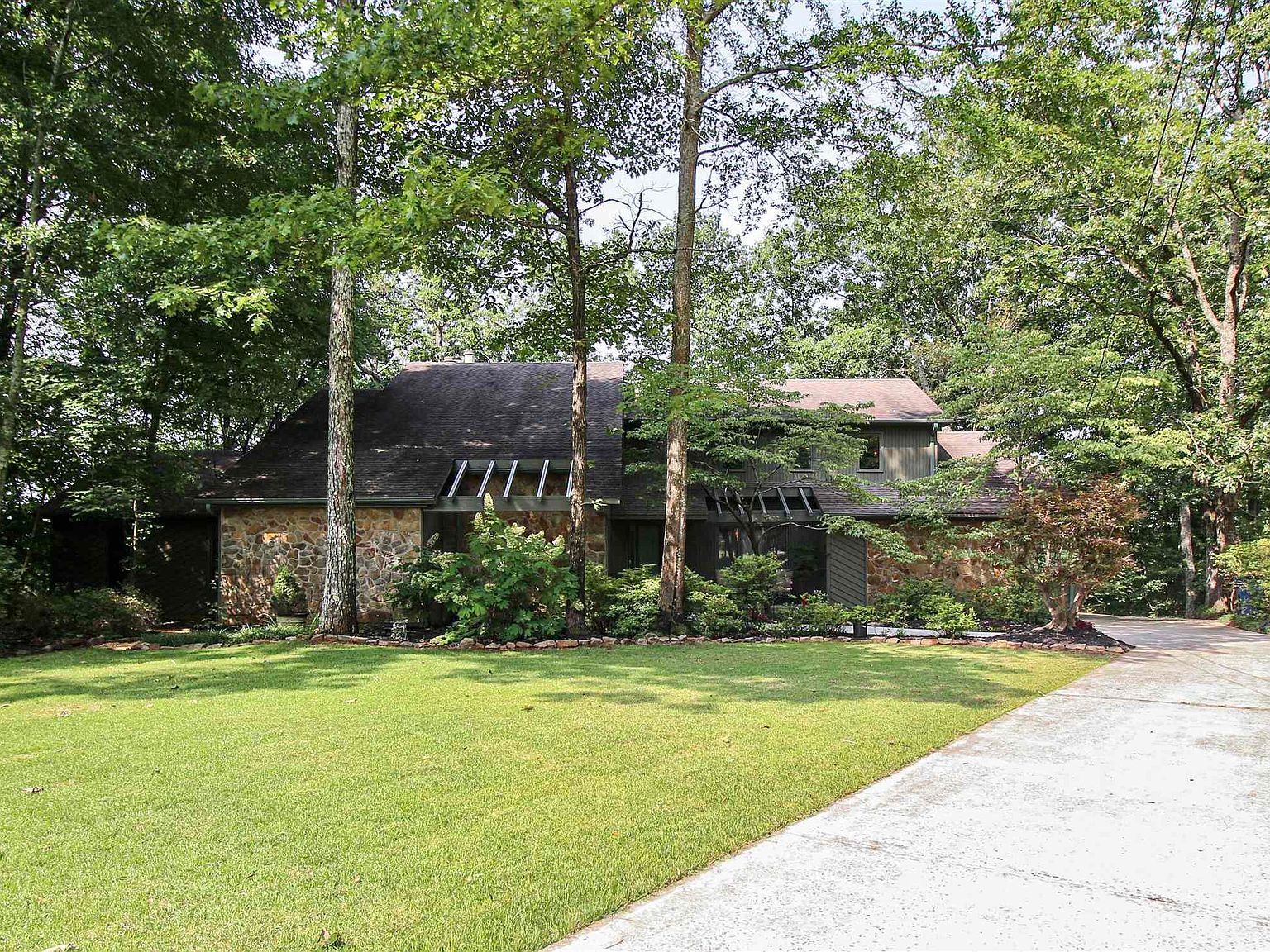 100 Oak Trl NE, Hartselle, AL 35640 Zillow