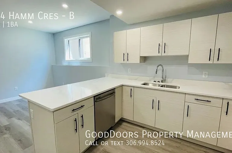 224 Hamm Cres #B — Photo 4