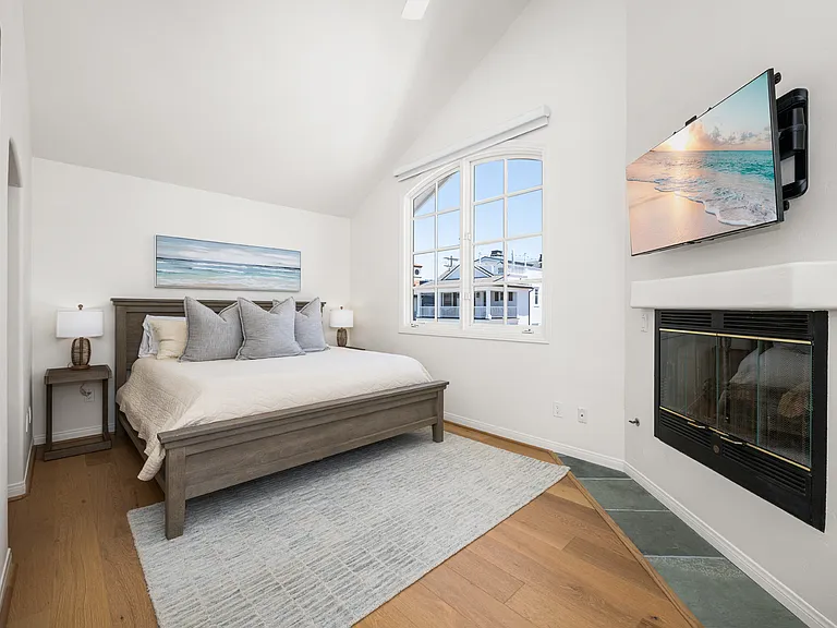 117 Marine Ave #A — Photo 35