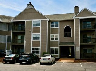 89 Cape Dorey Dr, Hampton, VA 23666