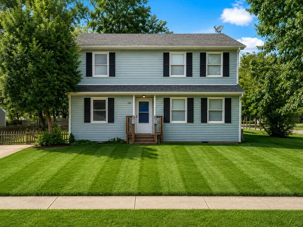121 Lakeview Dr, Nicholasville, KY 40356