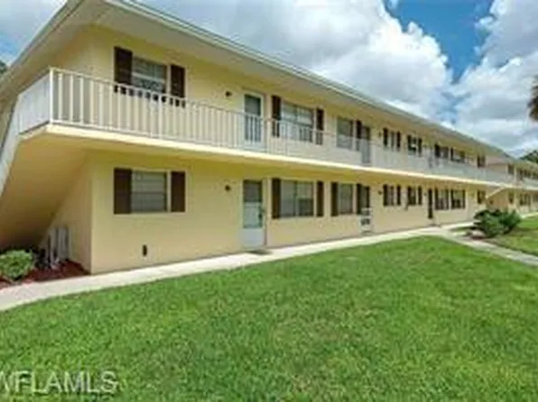 3325 Airport Rd N R3, Naples, FL 34105