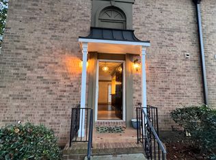 6980 Roswell Rd UNIT B1, Sandy Springs, GA 30328