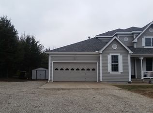 10541 NW 46th St, Silver Lake, KS 66539