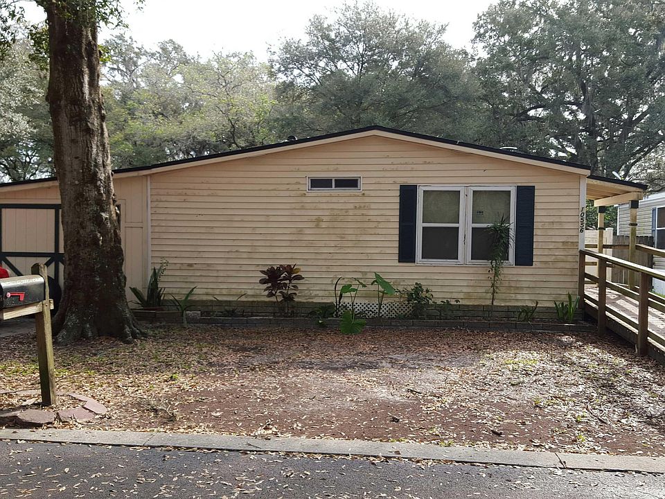 1st image of 10556 Bay Hills Cir
