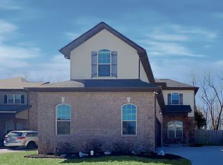 2915 Lightning Bug Dr, Murfreesboro, TN 37129