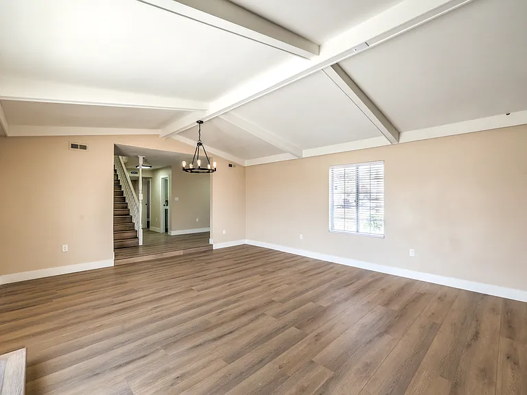 7477 Ullom Dr — Photo 19