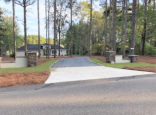 111 Vanore Rd, West End, NC 27376