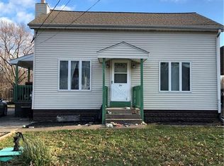 2111 Hannon Rd, Erie, PA 16510