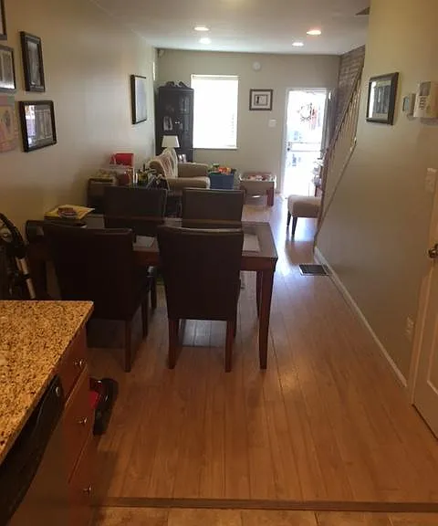 1422 Woodall St — Photo 6
