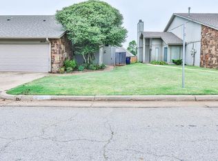 10119 Shadowridge Dr, Oklahoma City, OK 73159