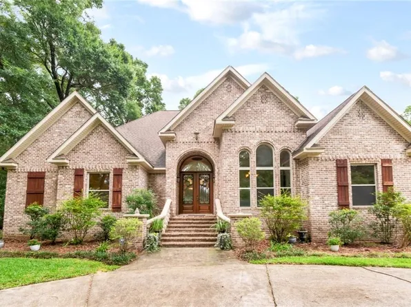 312 Springhill Woods Dr E, Mobile, AL 36608
