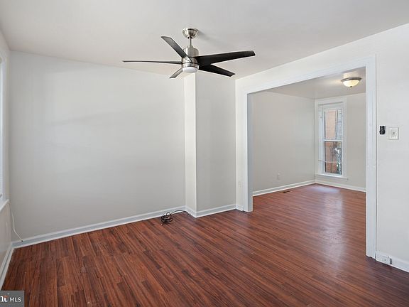 4th image of 5816 N Woodstock St