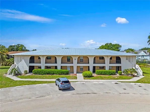 151 Cypress WAY E #D3, NAPLES, FL 34110