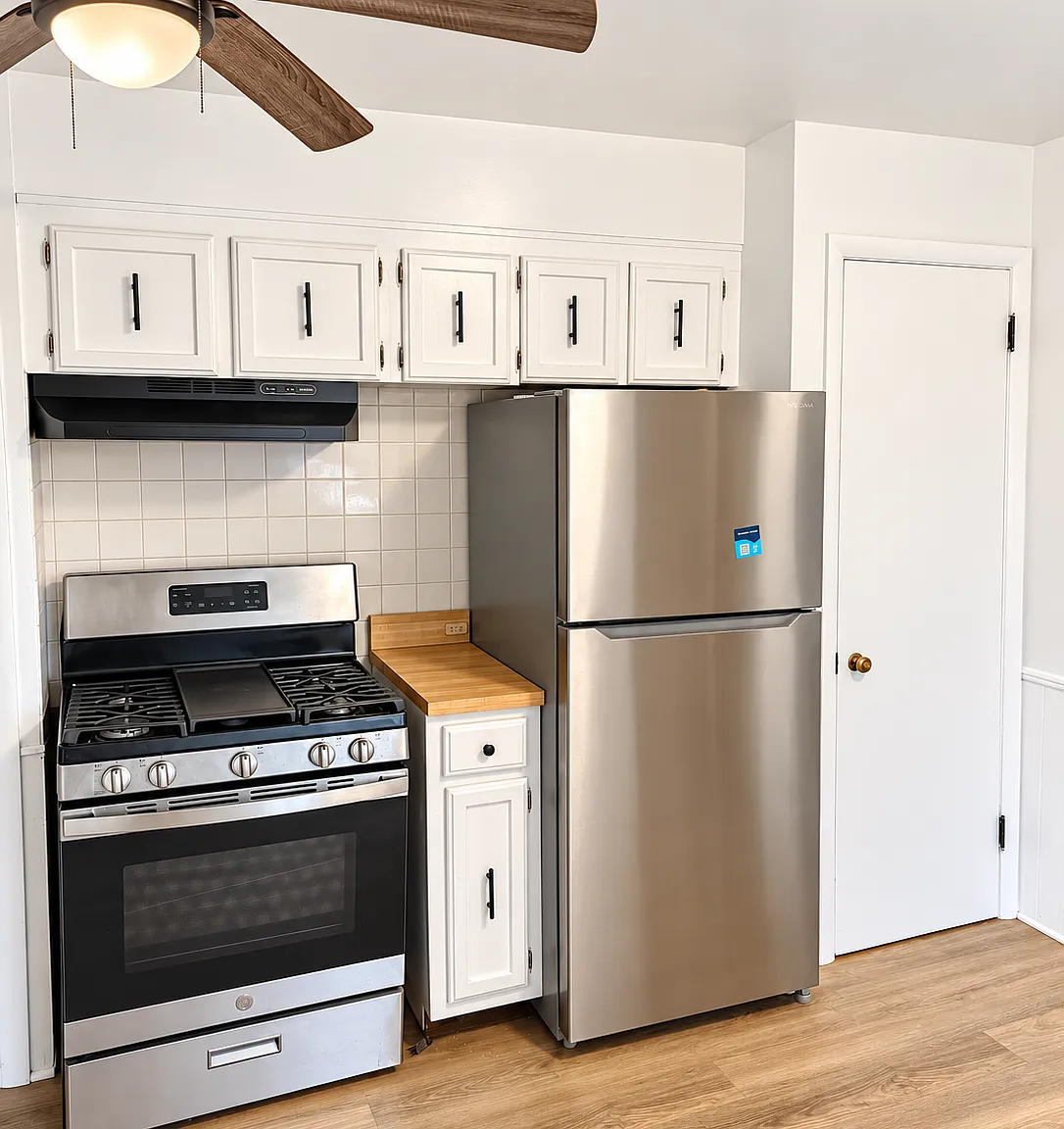 4 bed, 2.5 bath, 1437 sqft, $1,600 — Photo 2