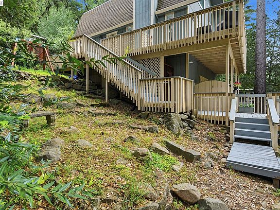 5th image of 2349 Kilkare Rd
