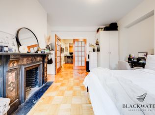117 Waverly Pl APT 3W, New York, NY 10011