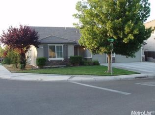 739 Gibralter Ln, Newman, CA