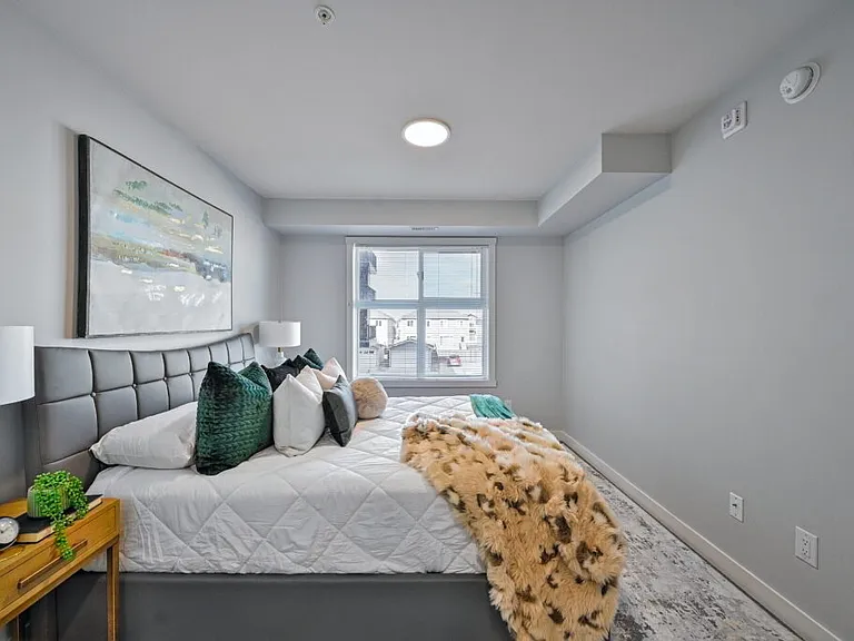 15 Coopers Town Rd #415 — Photo 45